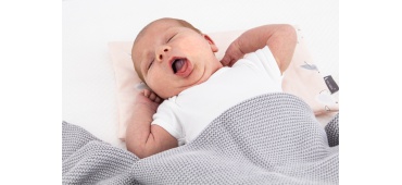 Płaska poduszeczka noworodka - czy warto?